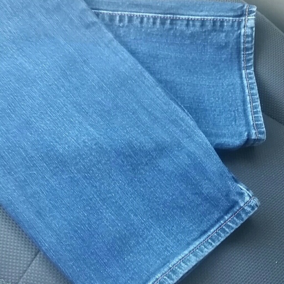 Kut from the Kloth Catherine Boyfriend Jeans 10 - Picture 4 of 4